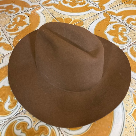 Felt Cowboy Hat - Picture 2 of 4